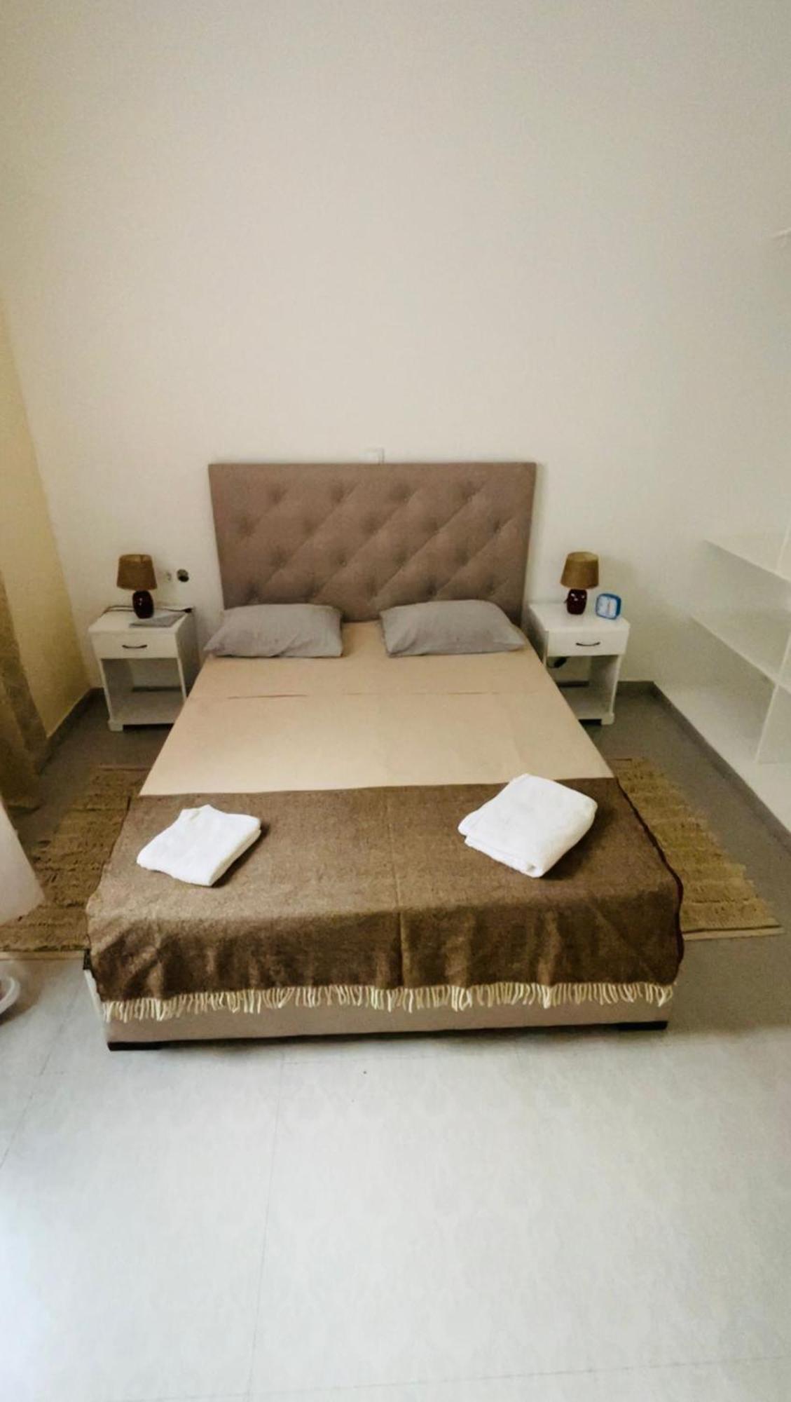 Hostel Rocha Marisol بونتا دو سول المظهر الخارجي الصورة